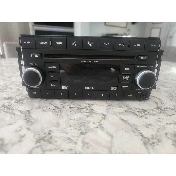 Chrysler Dodge Jeep AM FM XM Radio 6 Disc DVD CD Player Receiver 05064922AF - Picture 1 of 3